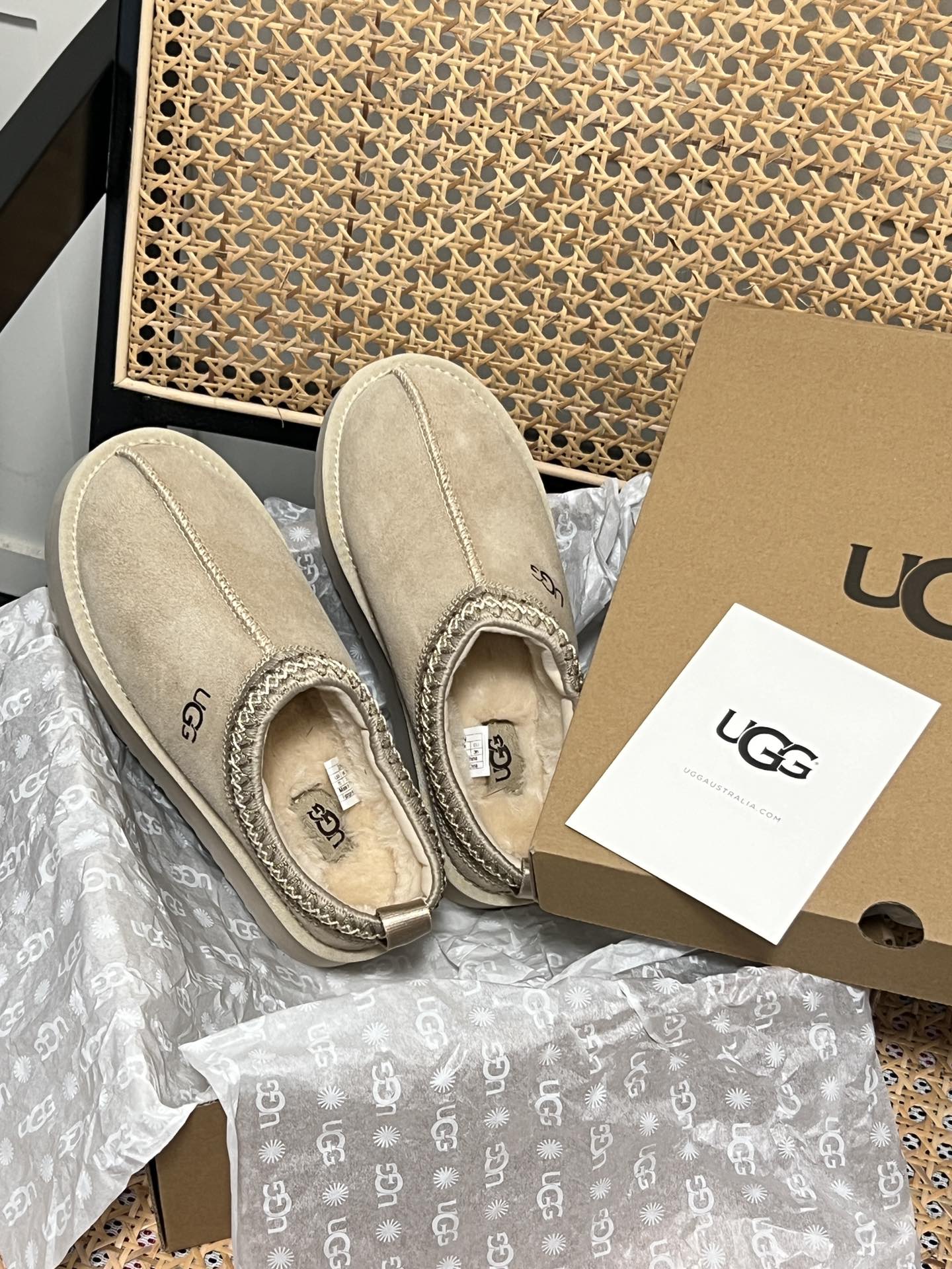 Winter thick-soled fur boots