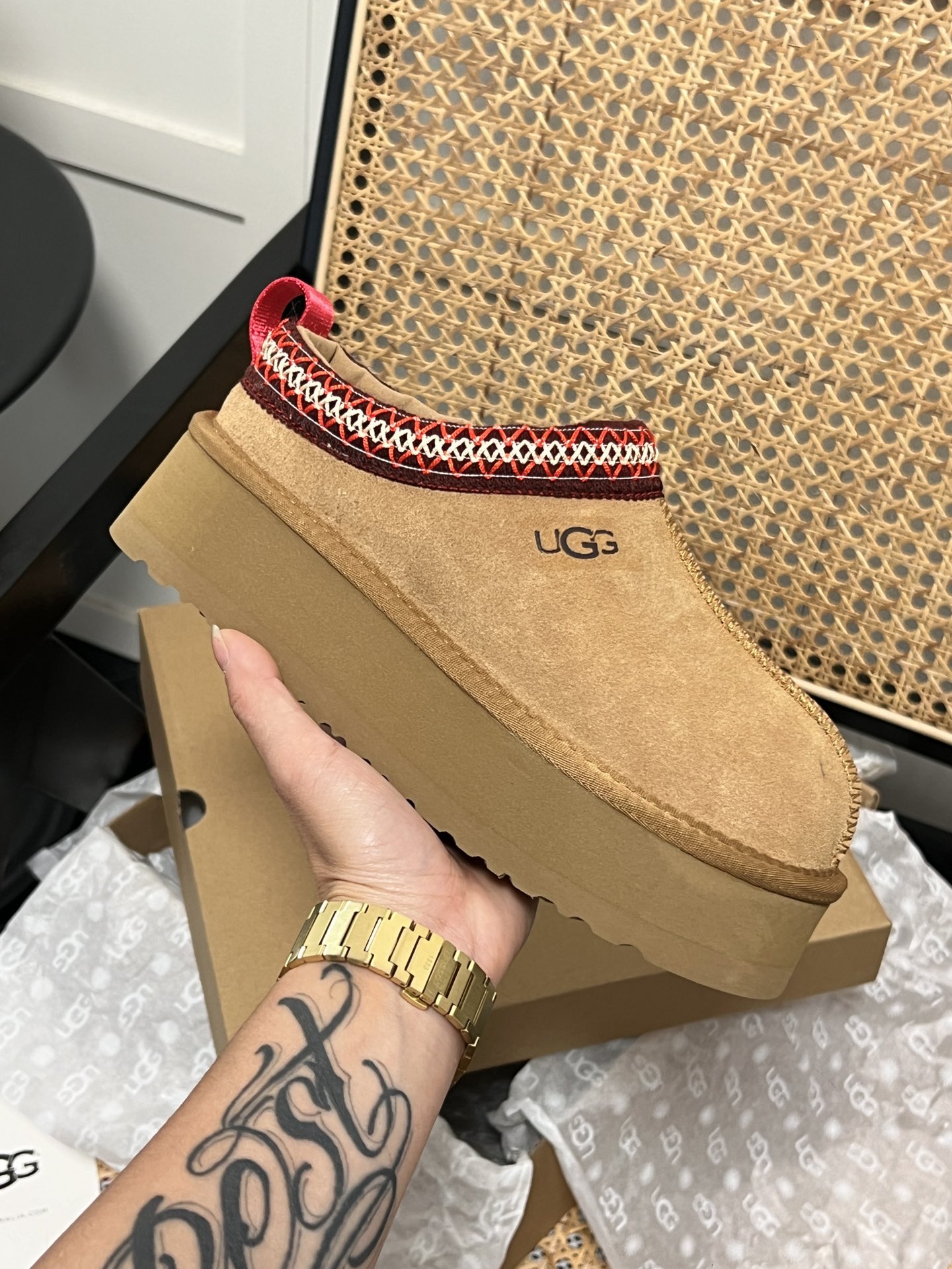 Winter thick-soled fur boots