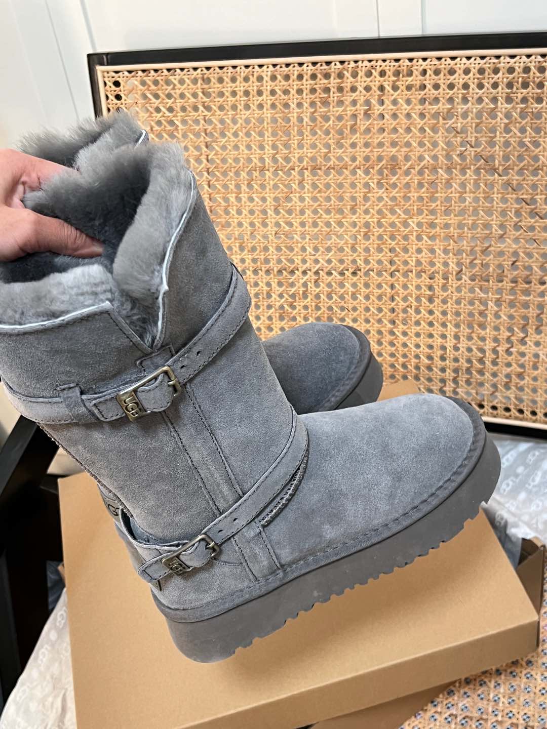 Knight boots