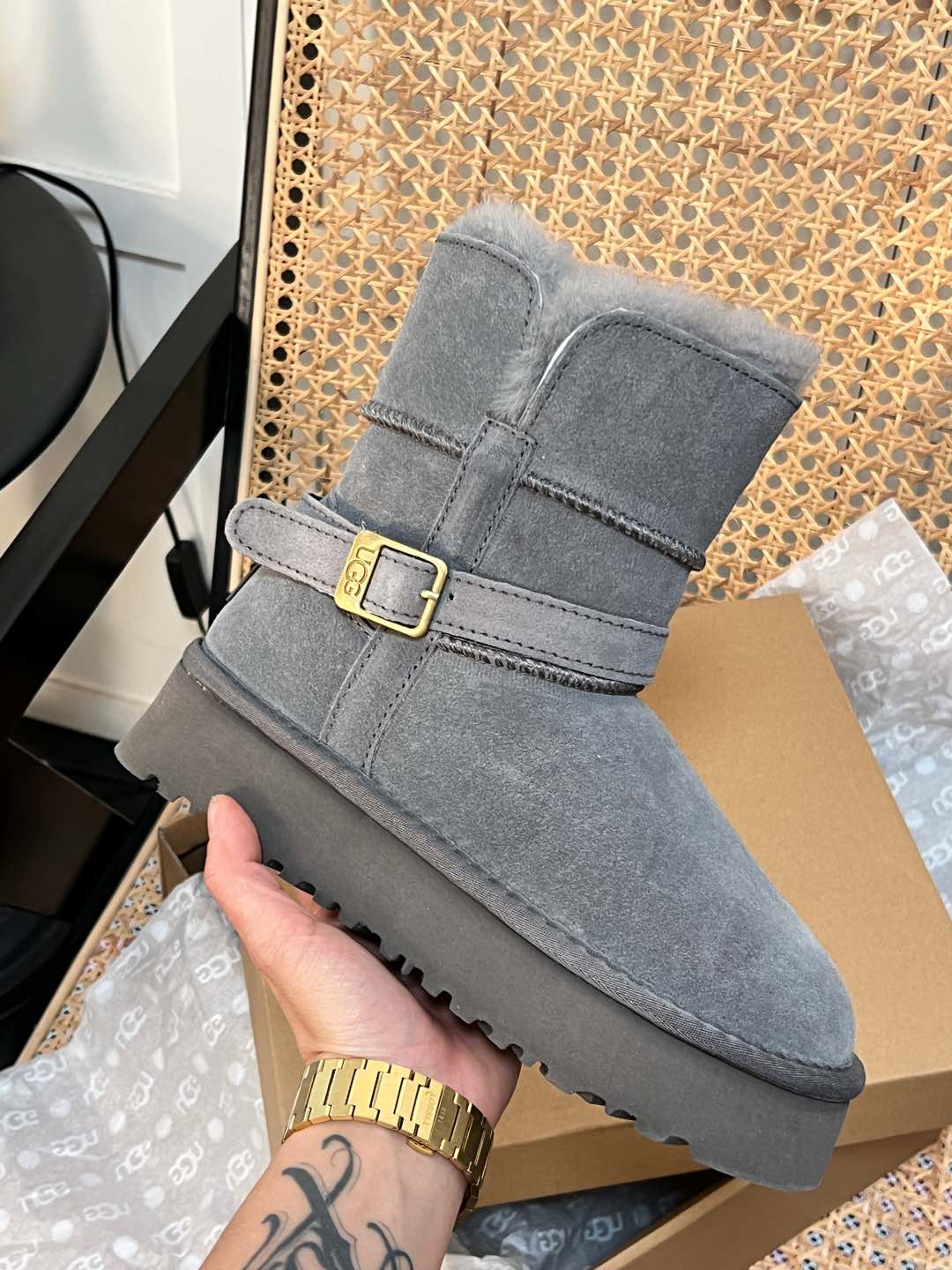 Knight boots