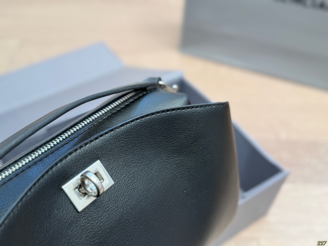 shoulder handbag 24*15