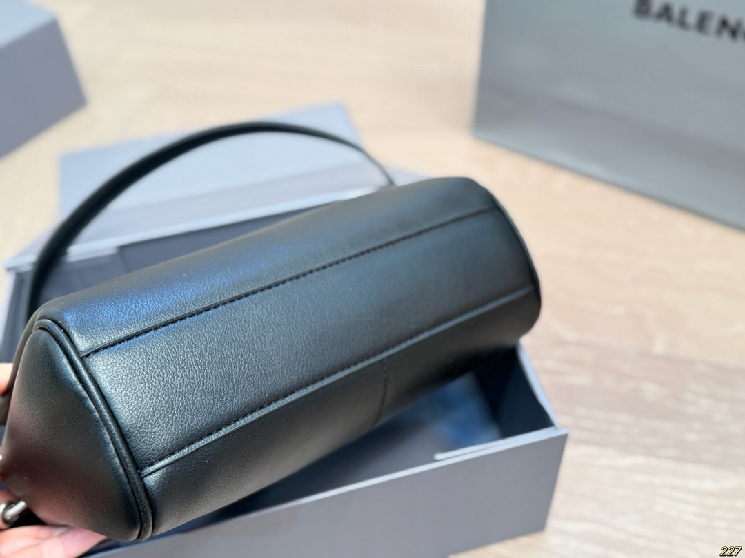 shoulder handbag 24*15