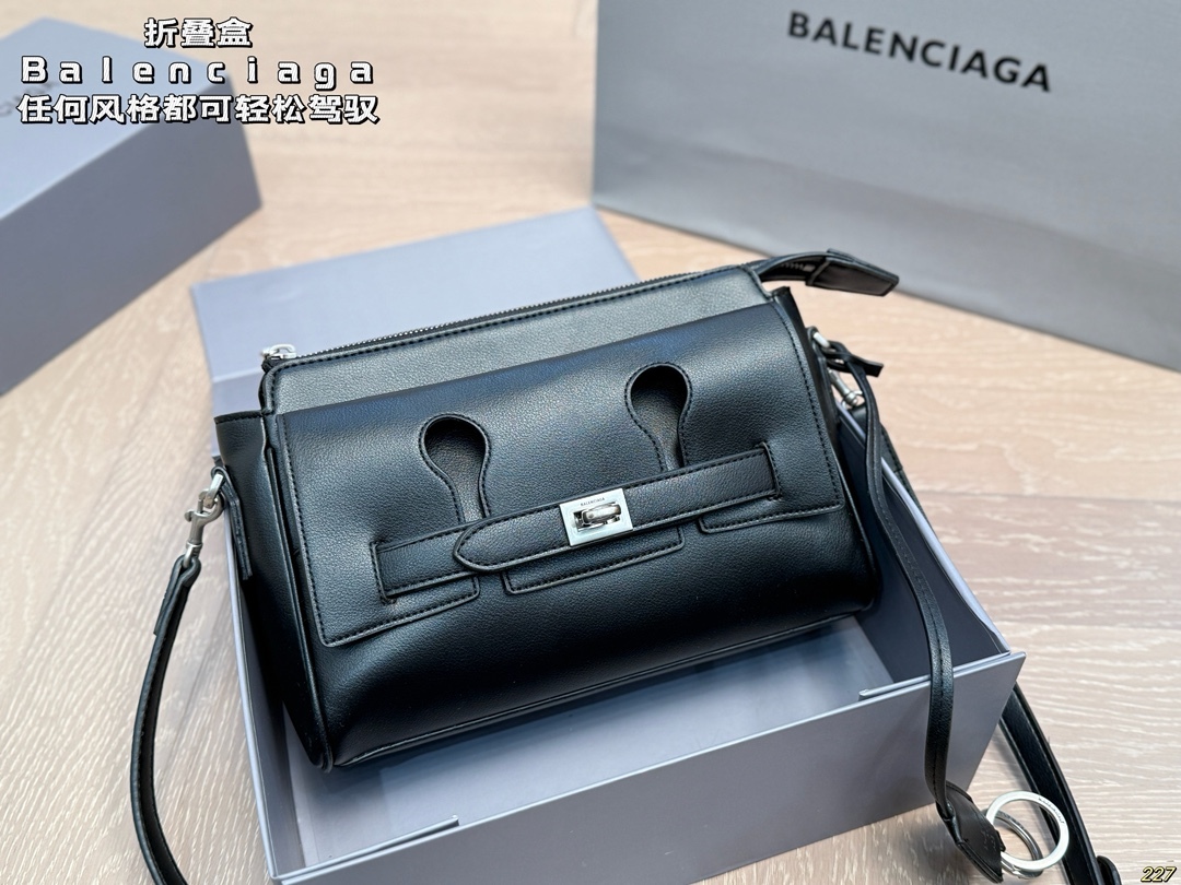 shoulder handbag 26*17