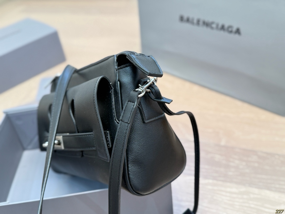 shoulder handbag 26*17