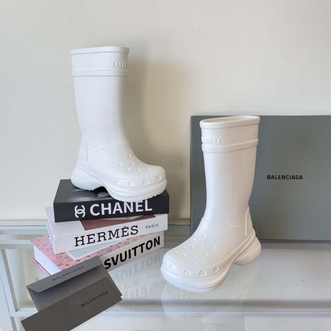 Thick-soled wellies 35-43