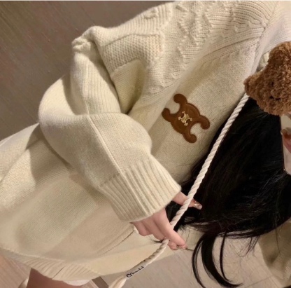 hooded sweater
