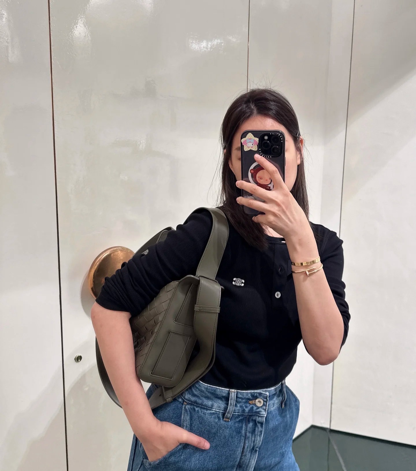 Simple solid color base shirt