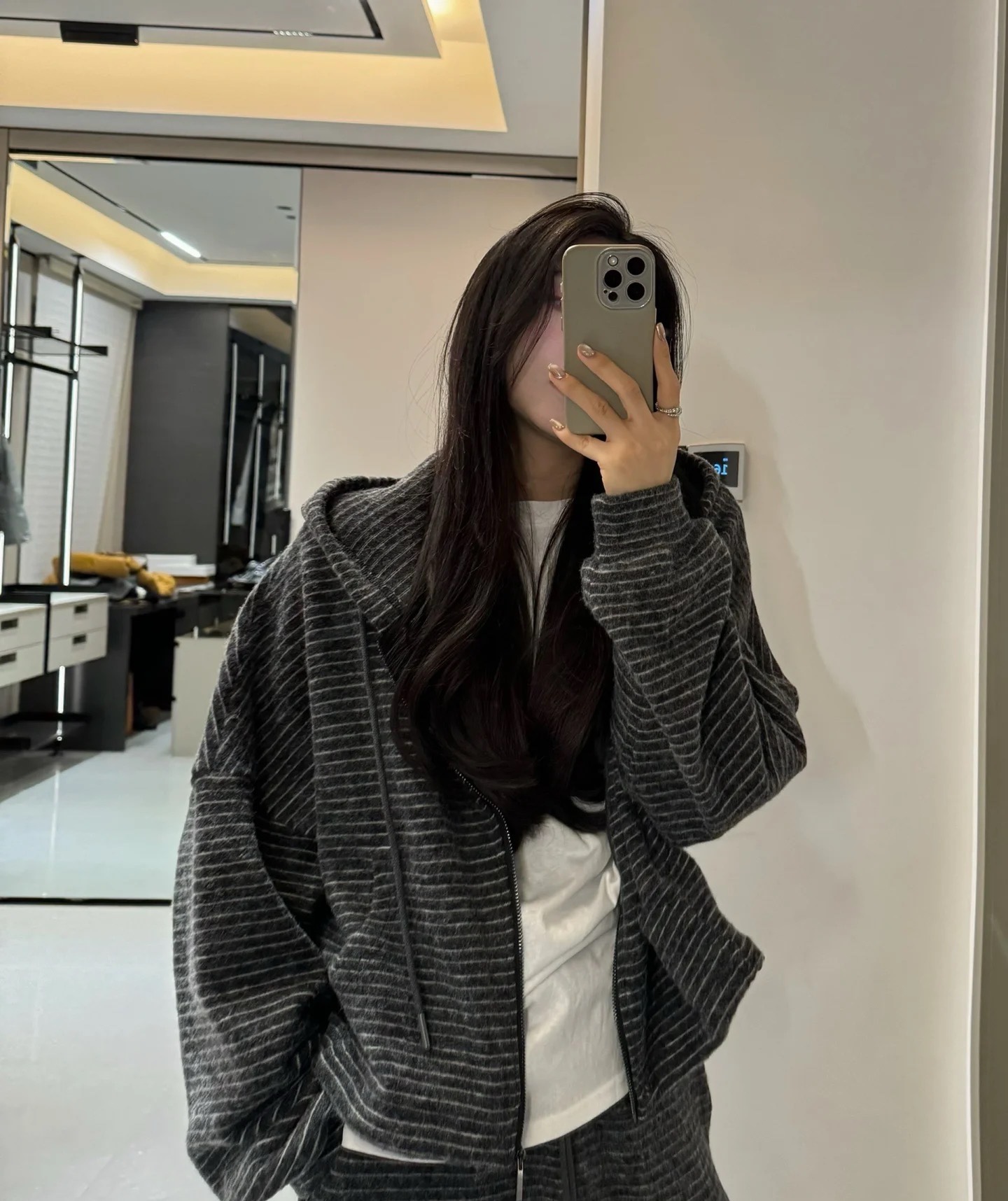 lazy striped suit