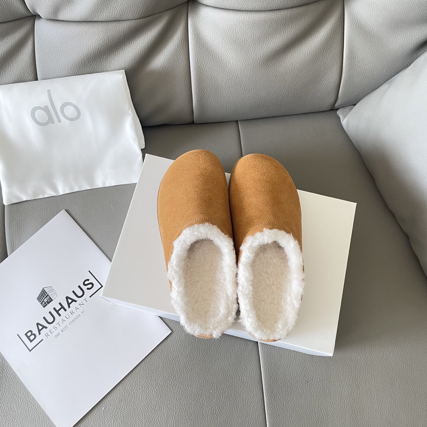 Autumn and winter lambswool slippers