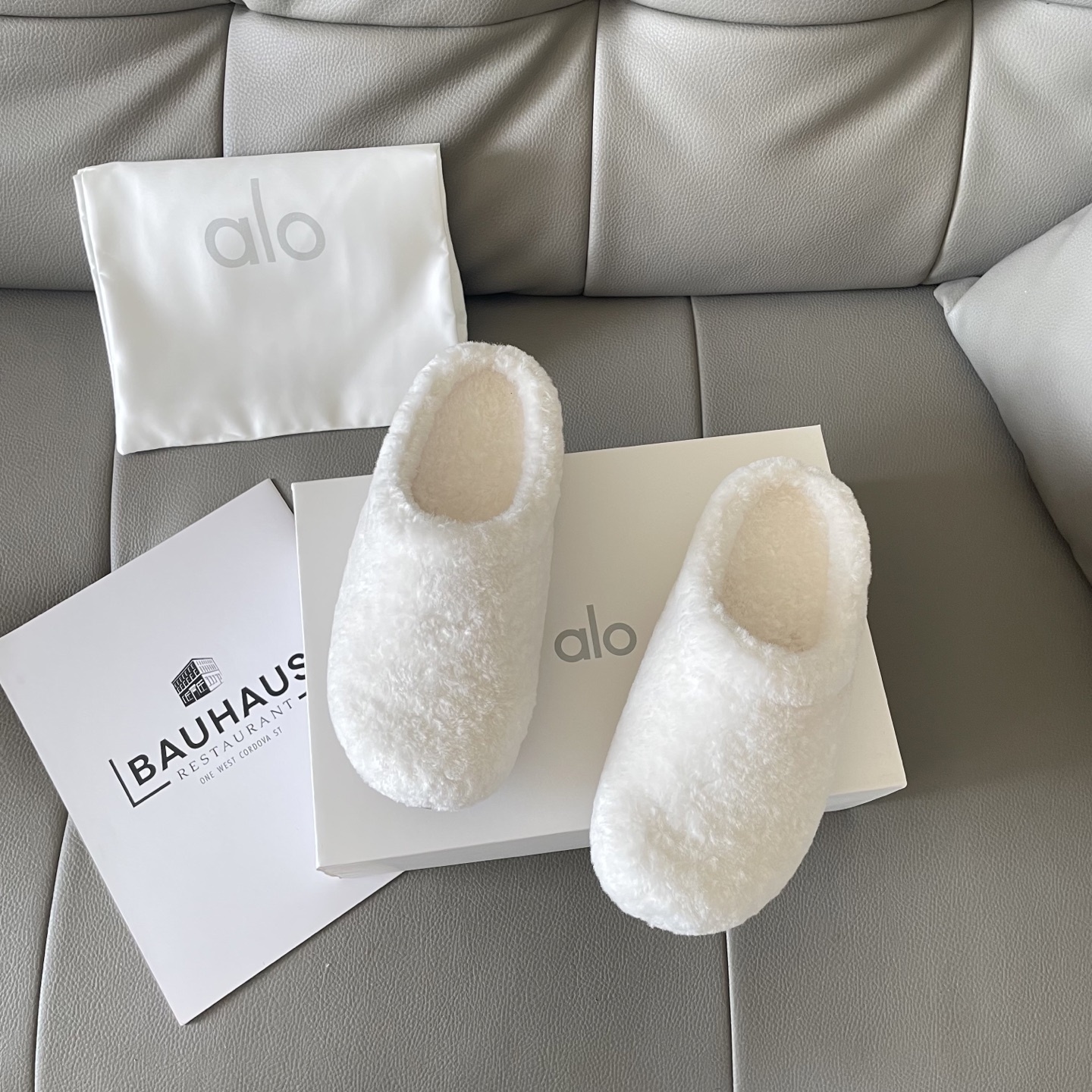 Autumn and winter lambswool slippers