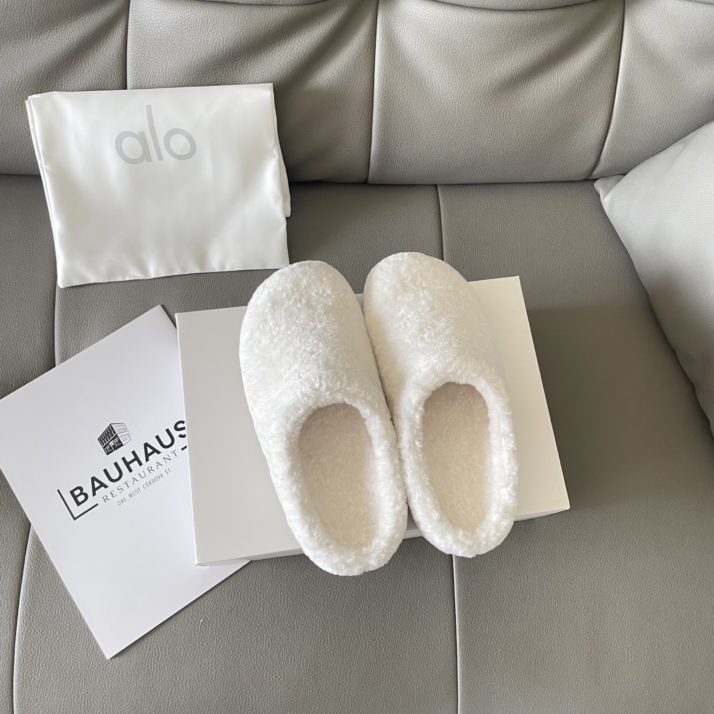 Autumn and winter lambswool slippers