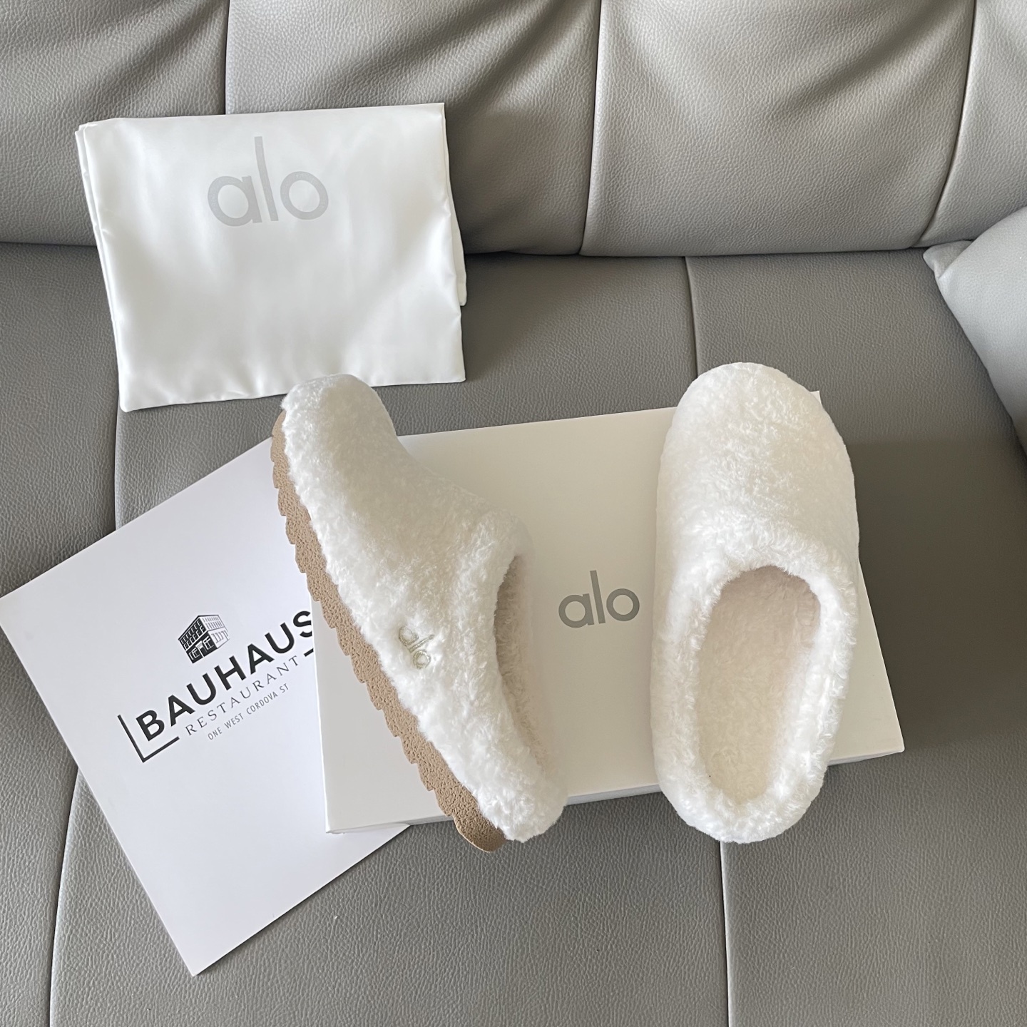 Autumn and winter lambswool slippers