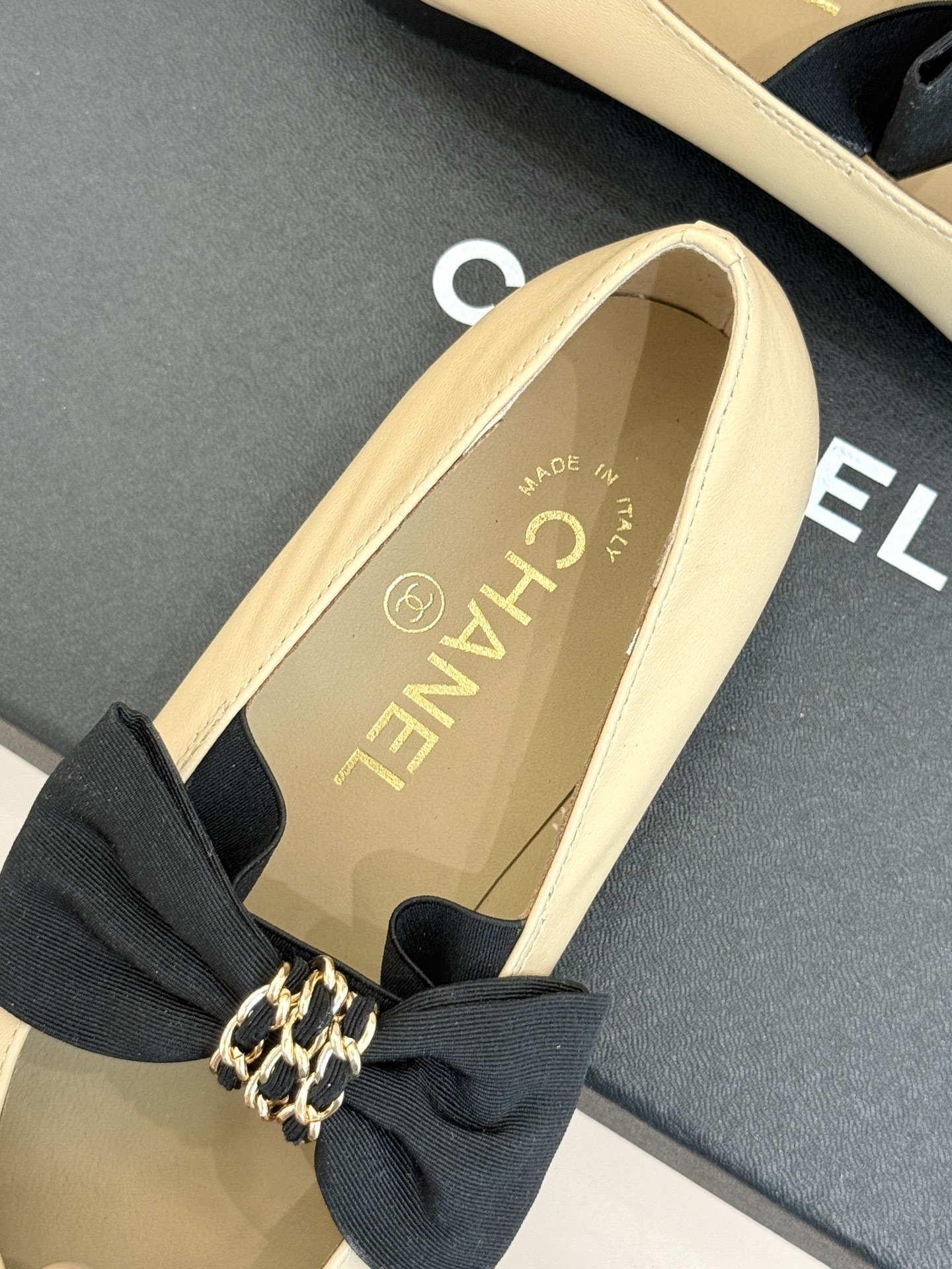 Chain Bow Colorblock Mary Janes