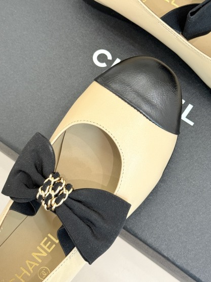 Chain Bow Colorblock Mary Janes