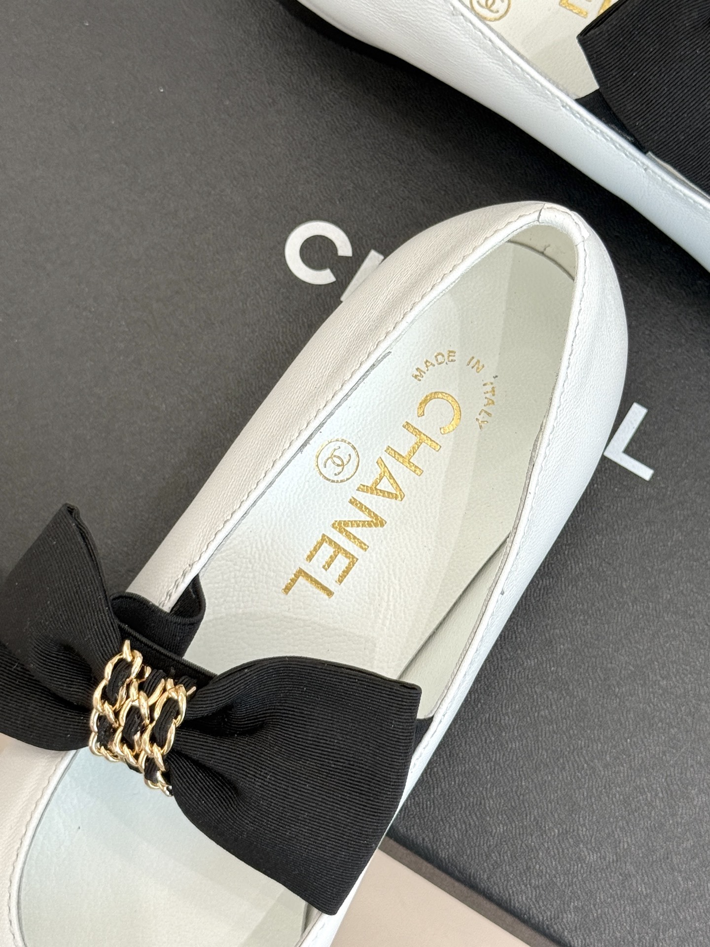 Chain Bow Colorblock Mary Janes