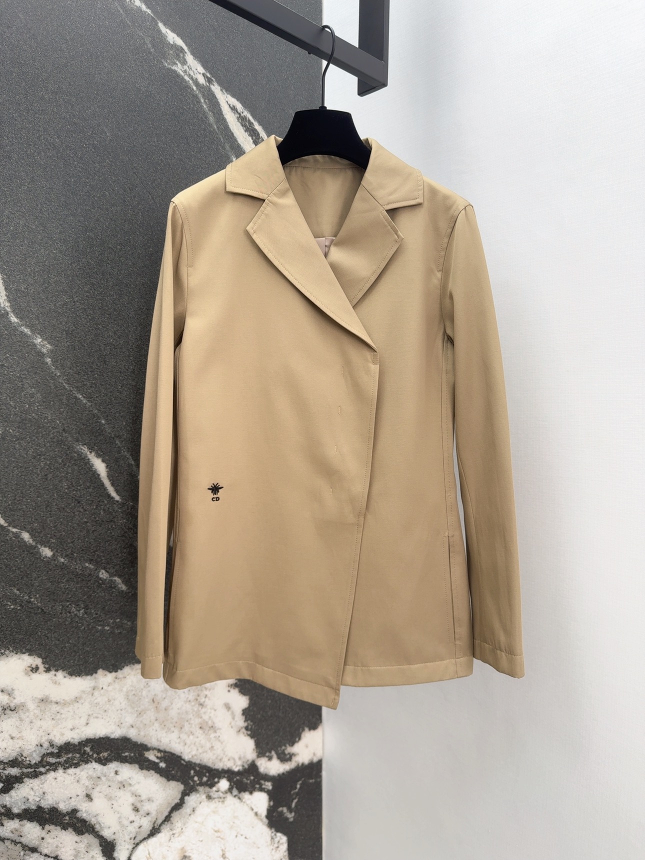 Side-breasted lapel trench coat