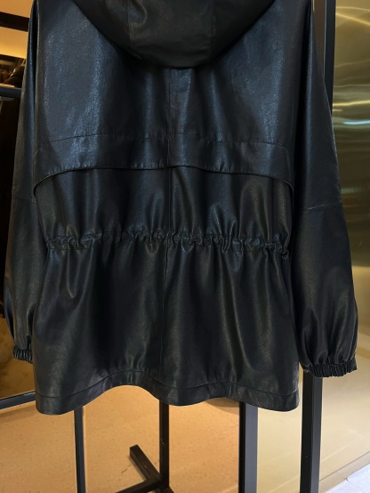 Imitation sheepskin vegetable tanned waist hooded short windbreaker