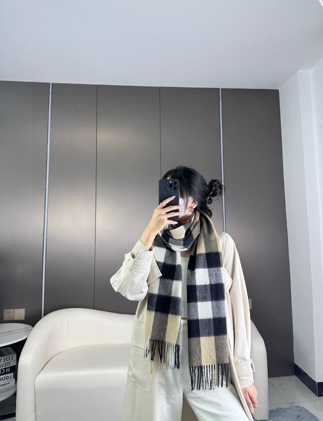 Classic cashmere plaid scarf 40*180cm