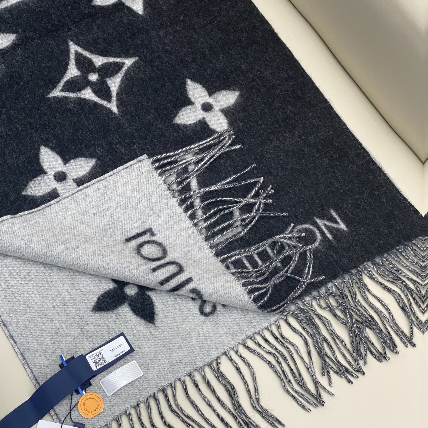 Double-sided shawl scarf 190*45cm