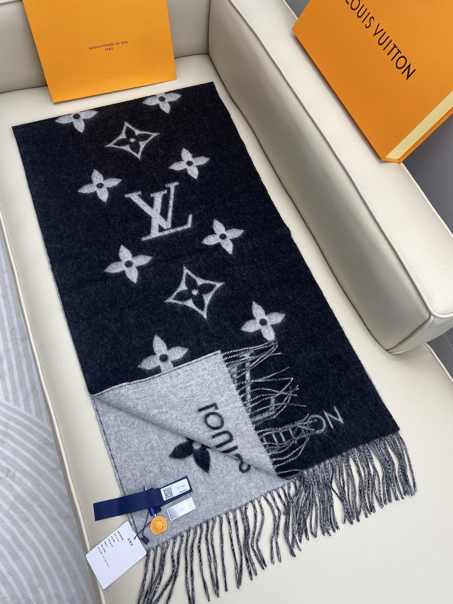 Double-sided shawl scarf 190*45cm