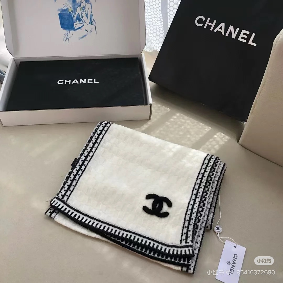 Lace knitted long scarf