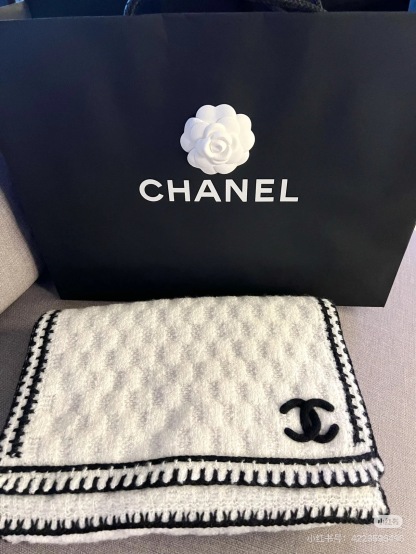 Lace knitted long scarf