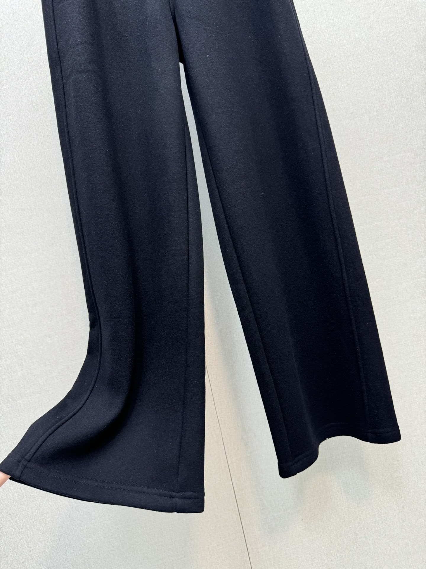 Double C logo wide-leg pants