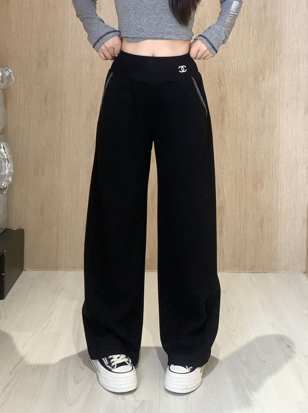 Double C logo wide-leg pants