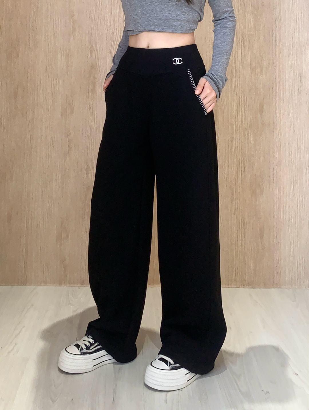 Double C logo wide-leg pants