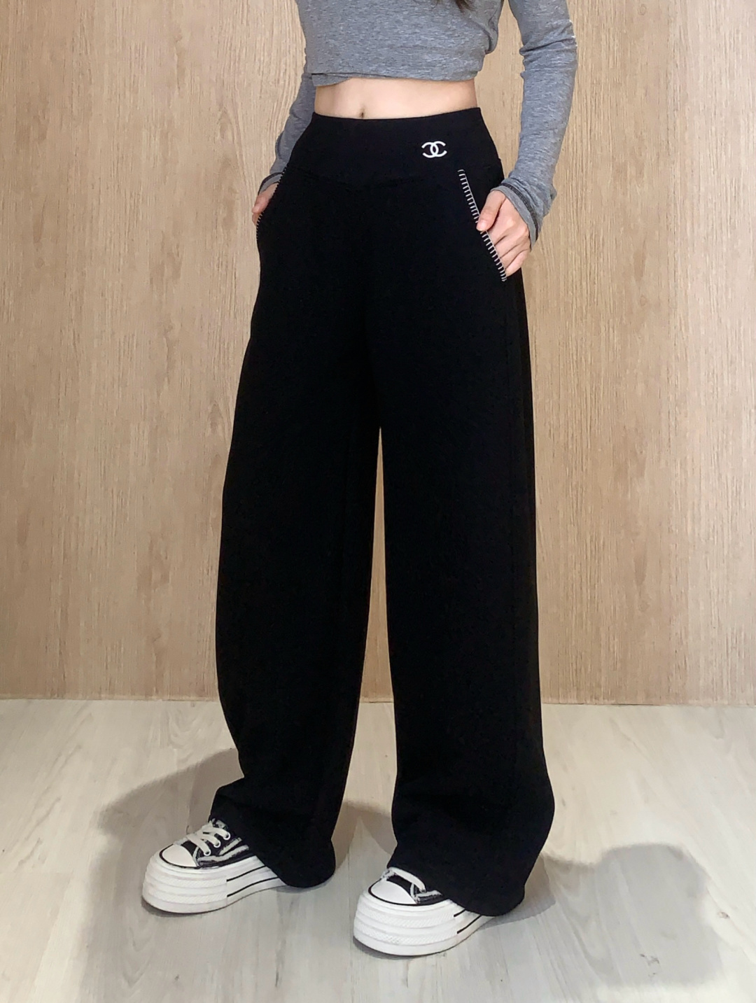 Double C logo wide-leg pants