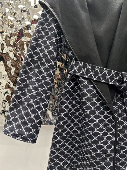 Double-faced cashmere coat