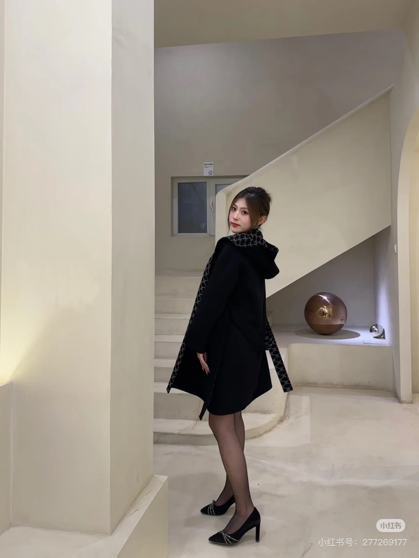 Double-faced cashmere coat