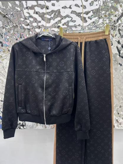 Jacquard fabric suit