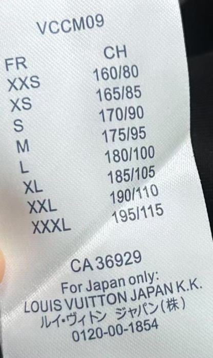 Jacquard fabric suit