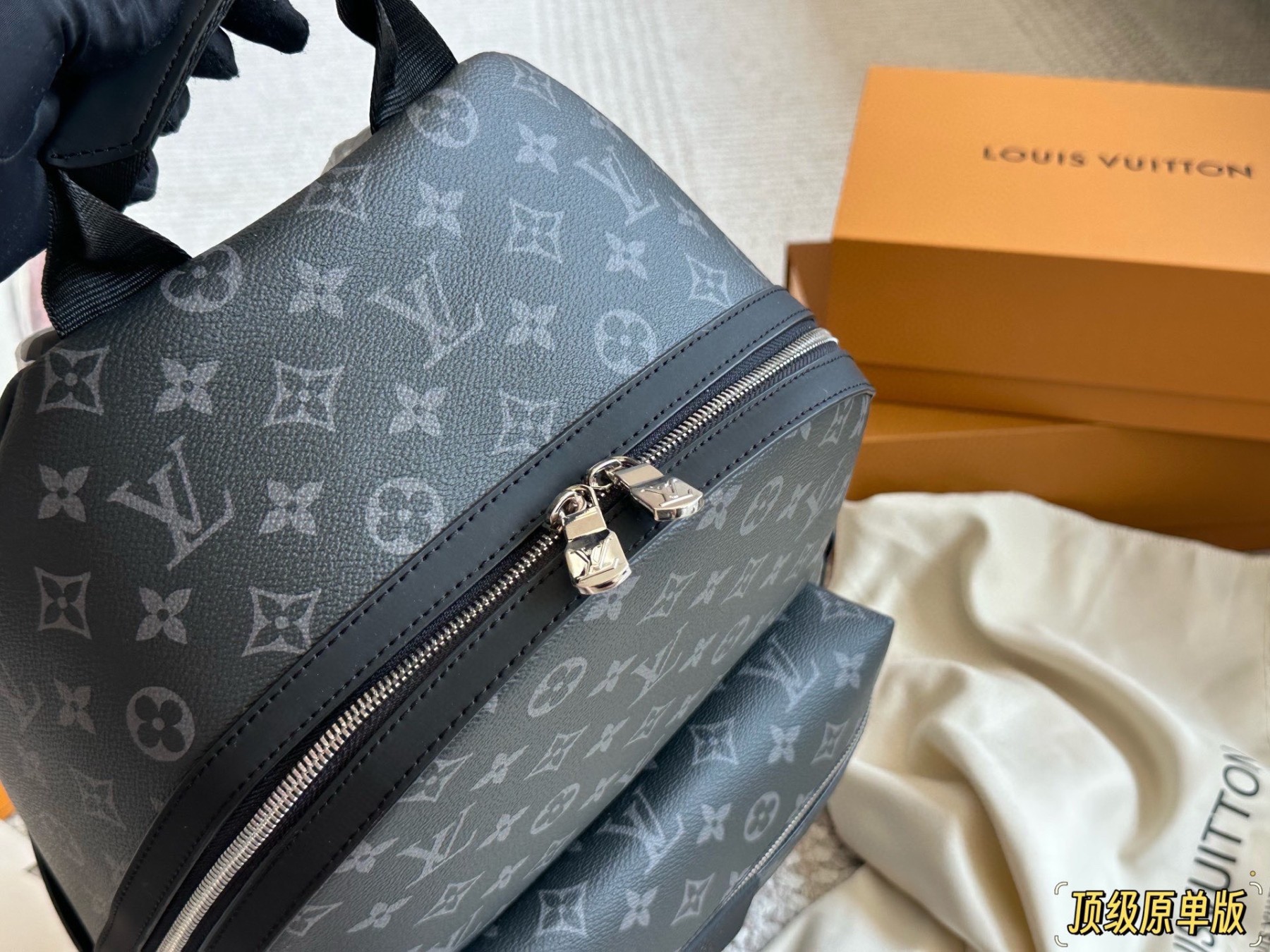 cowhide backpack 29×38×20cm