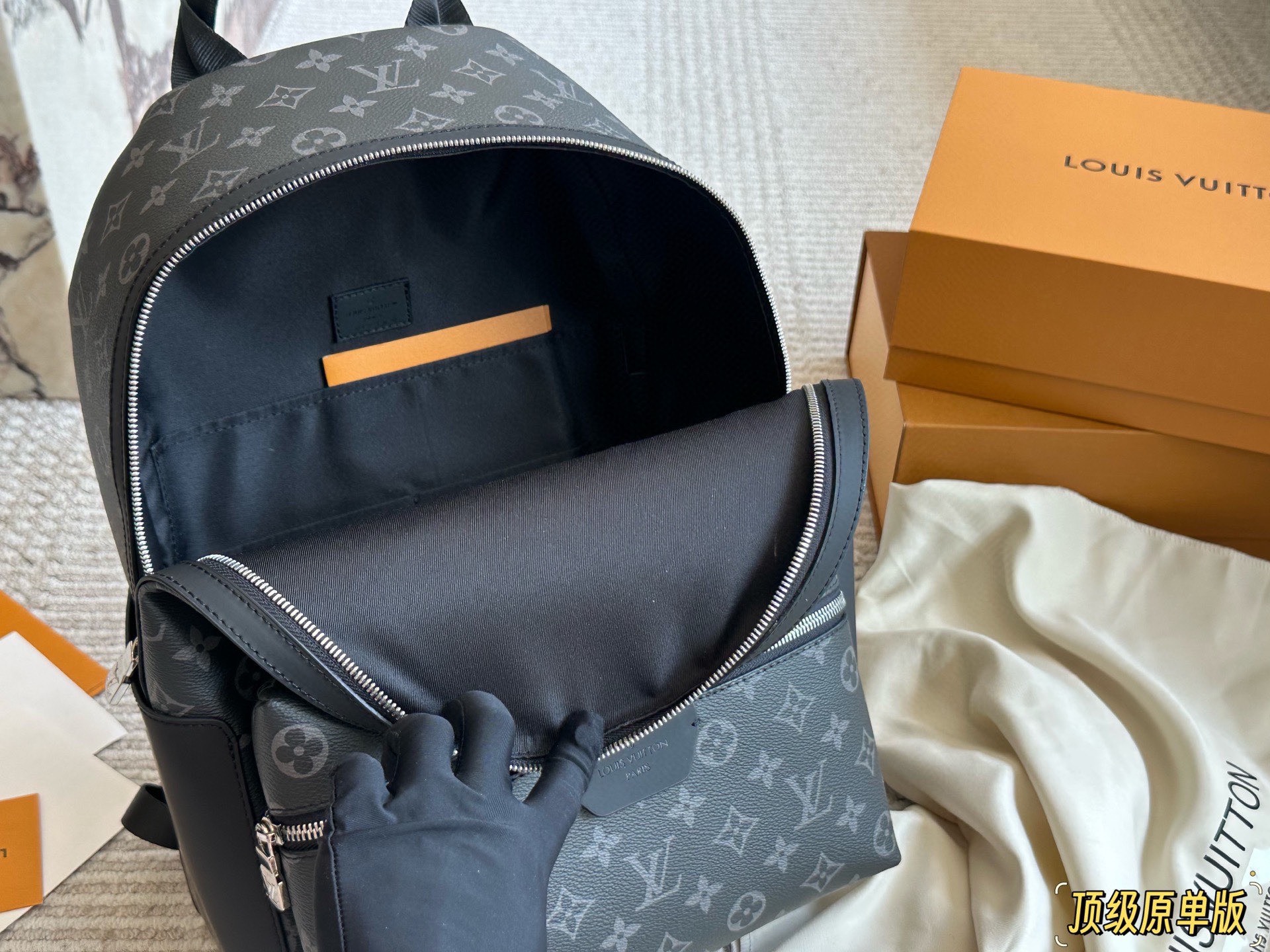 cowhide backpack 29×38×20cm