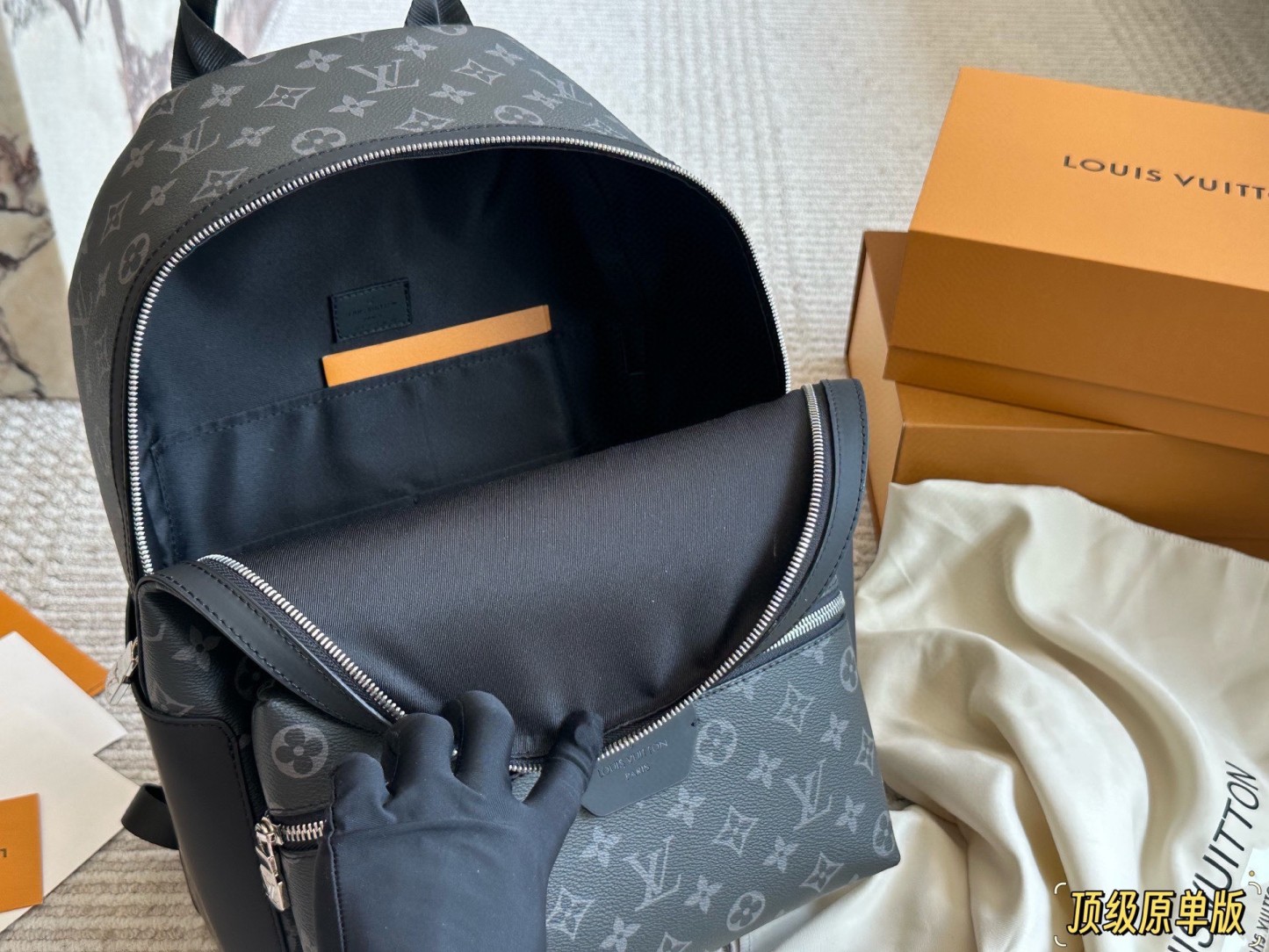 cowhide backpack 29×38×20cm