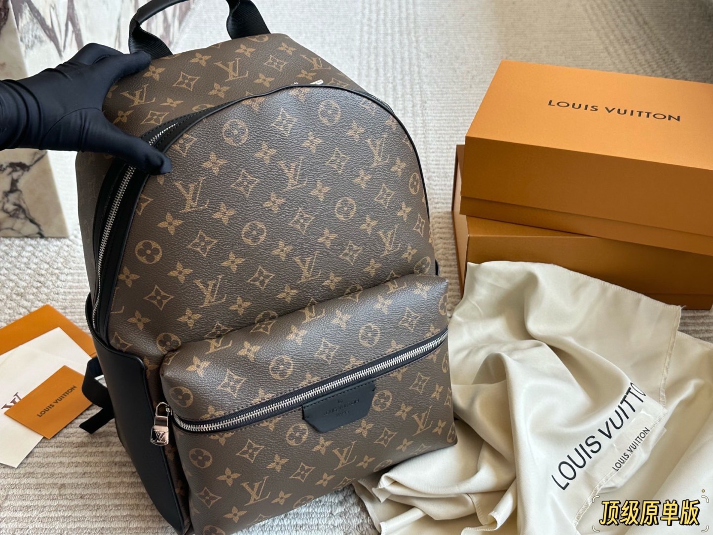 cowhide backpack 29×38×20cm