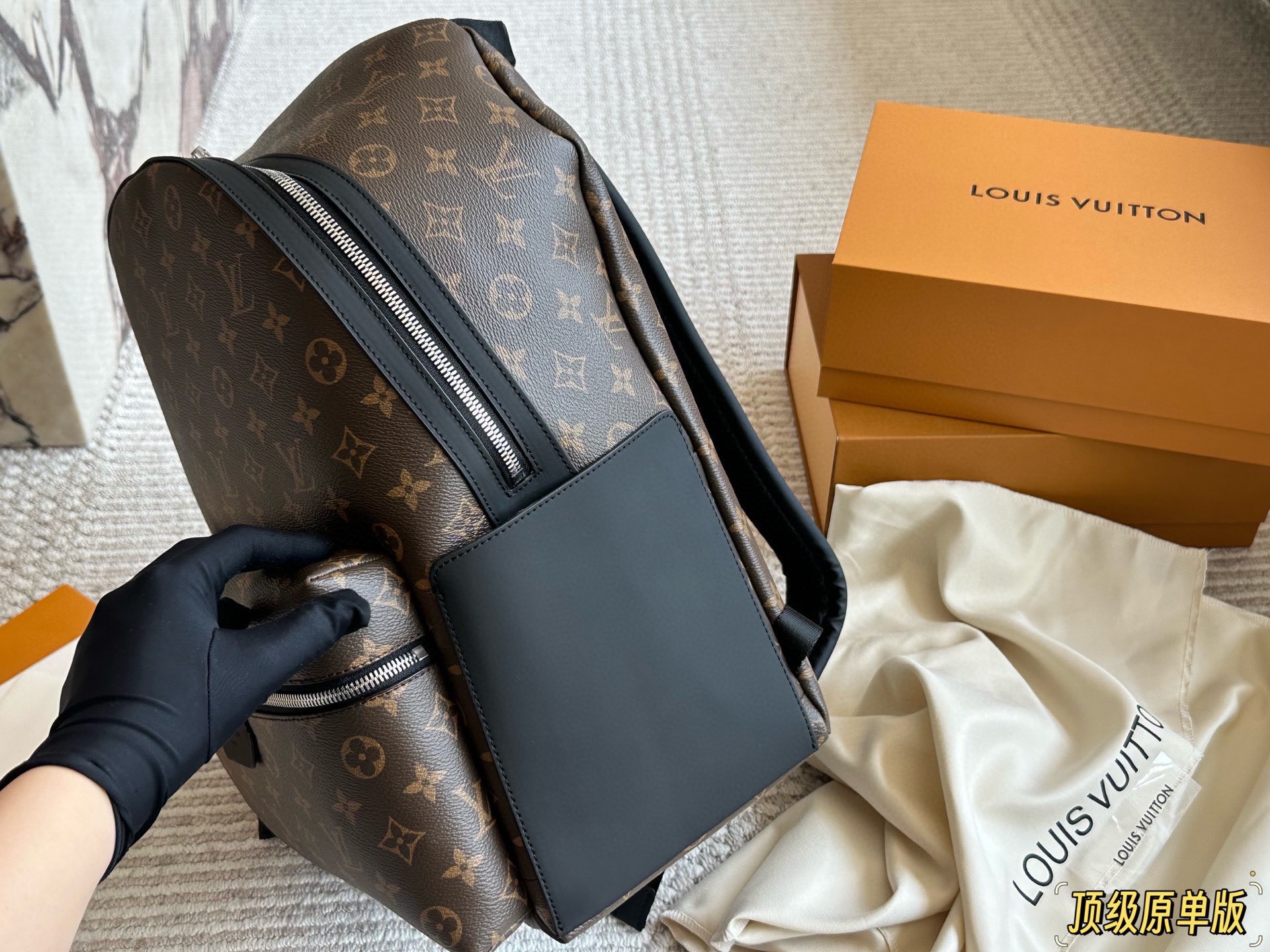 cowhide backpack 29×38×20cm