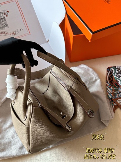 Calfskin Handbag26*18cm