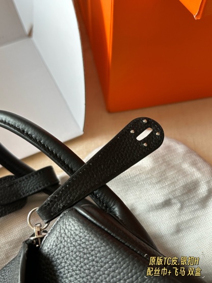 Calfskin Handbag26*18cm