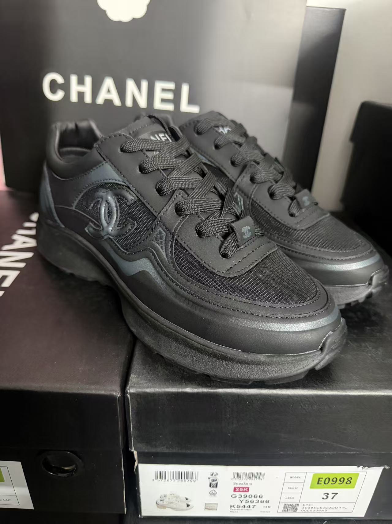 Black and White Horn King Sneakers