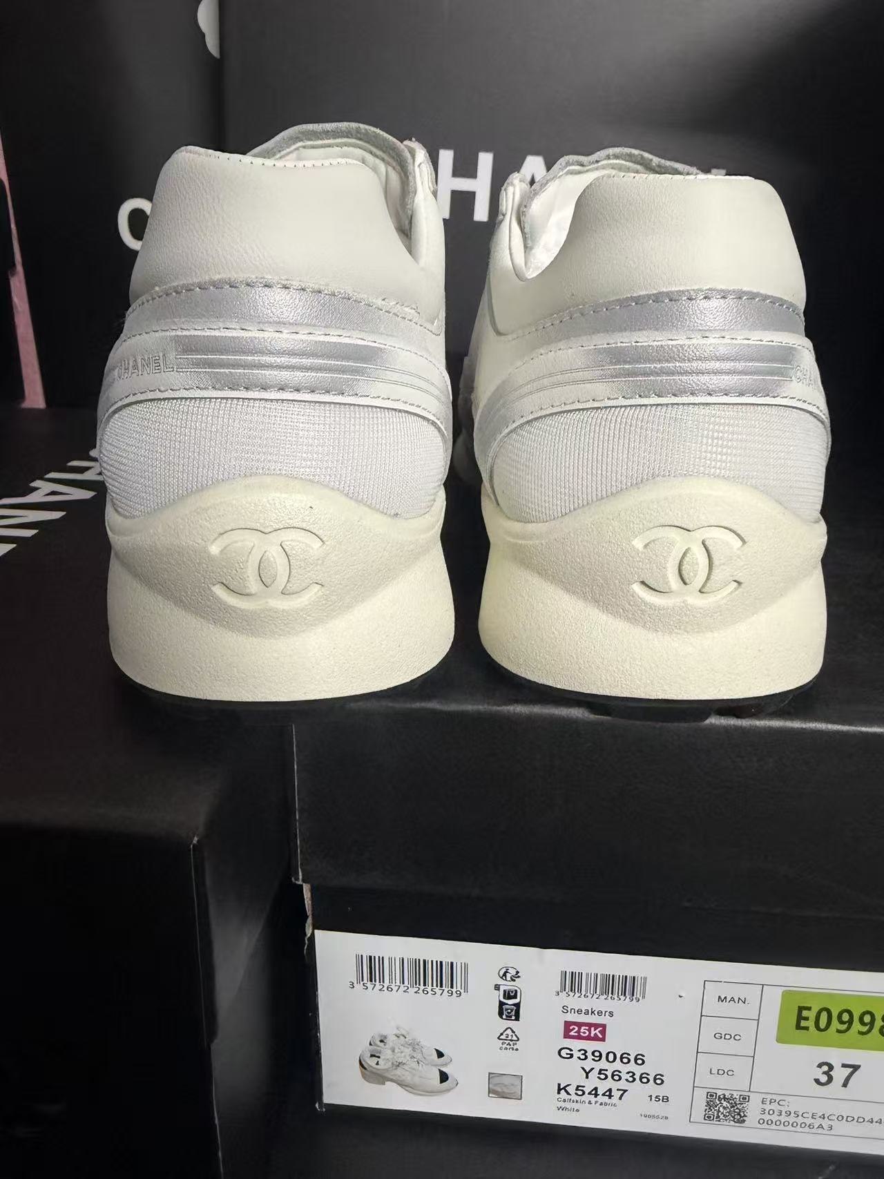 Black and White Horn King Sneakers