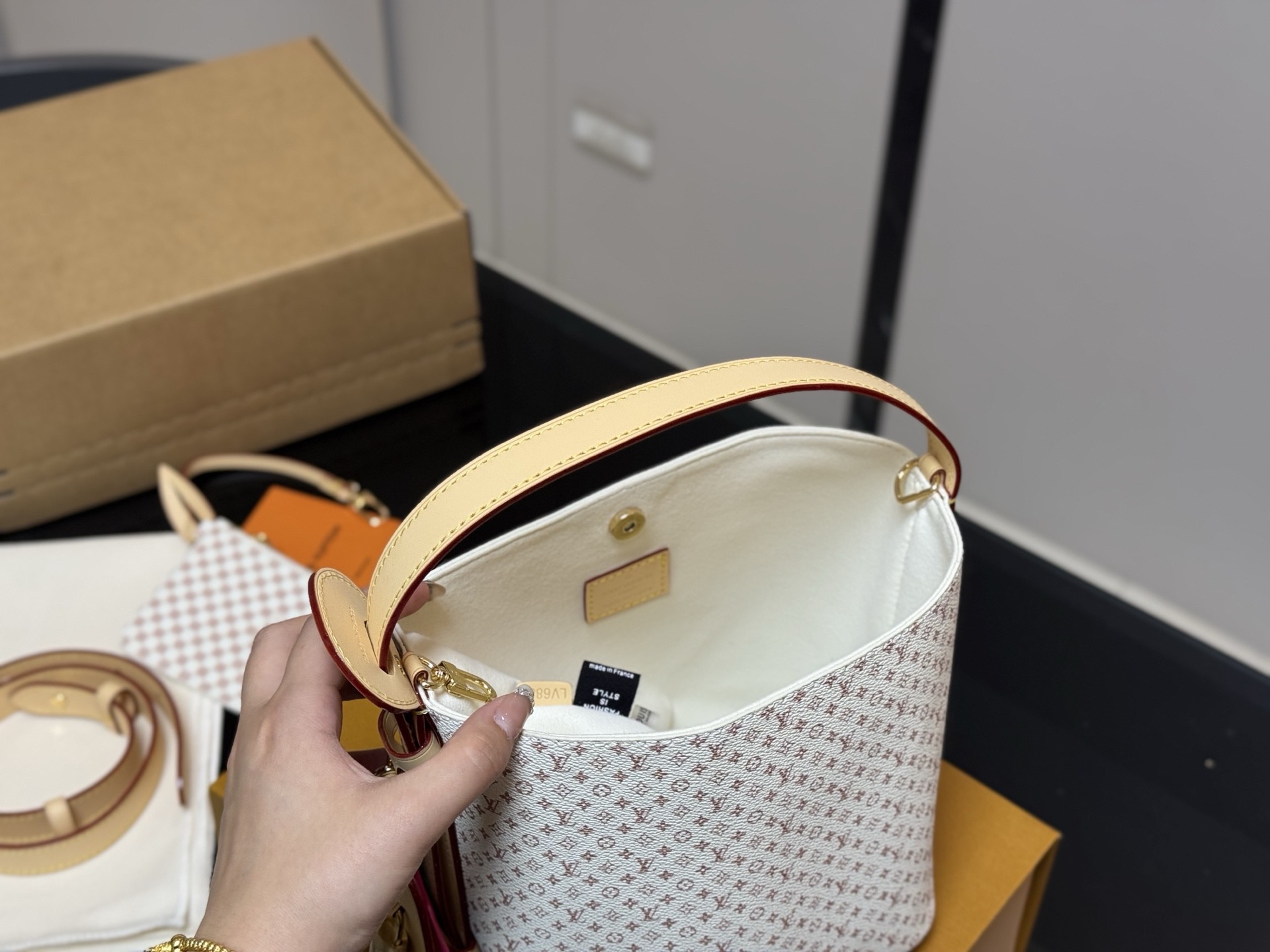 Used bucket bags 18*17cm