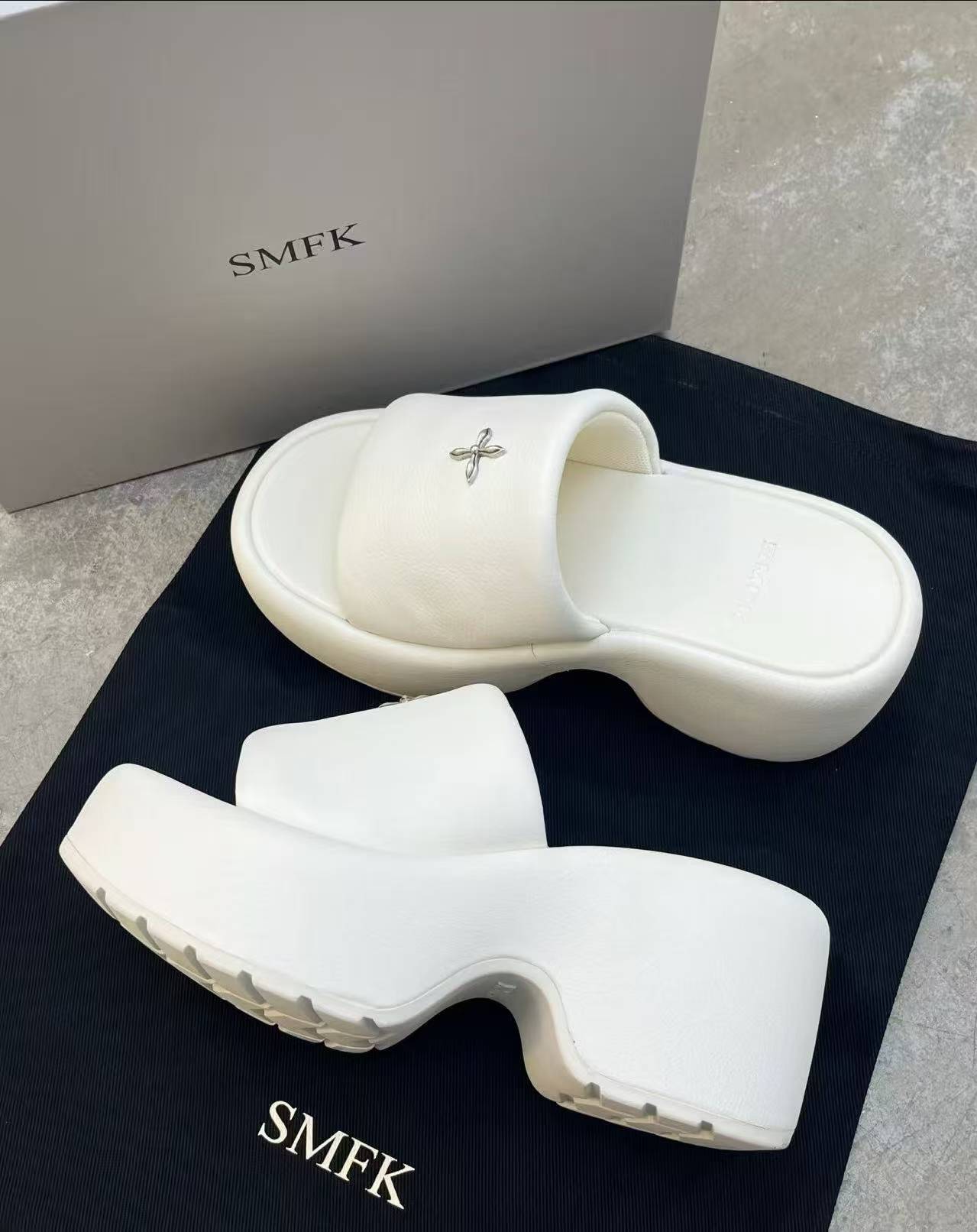 Solid color platform slippers 35-41