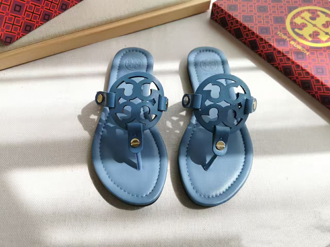 flip flops
