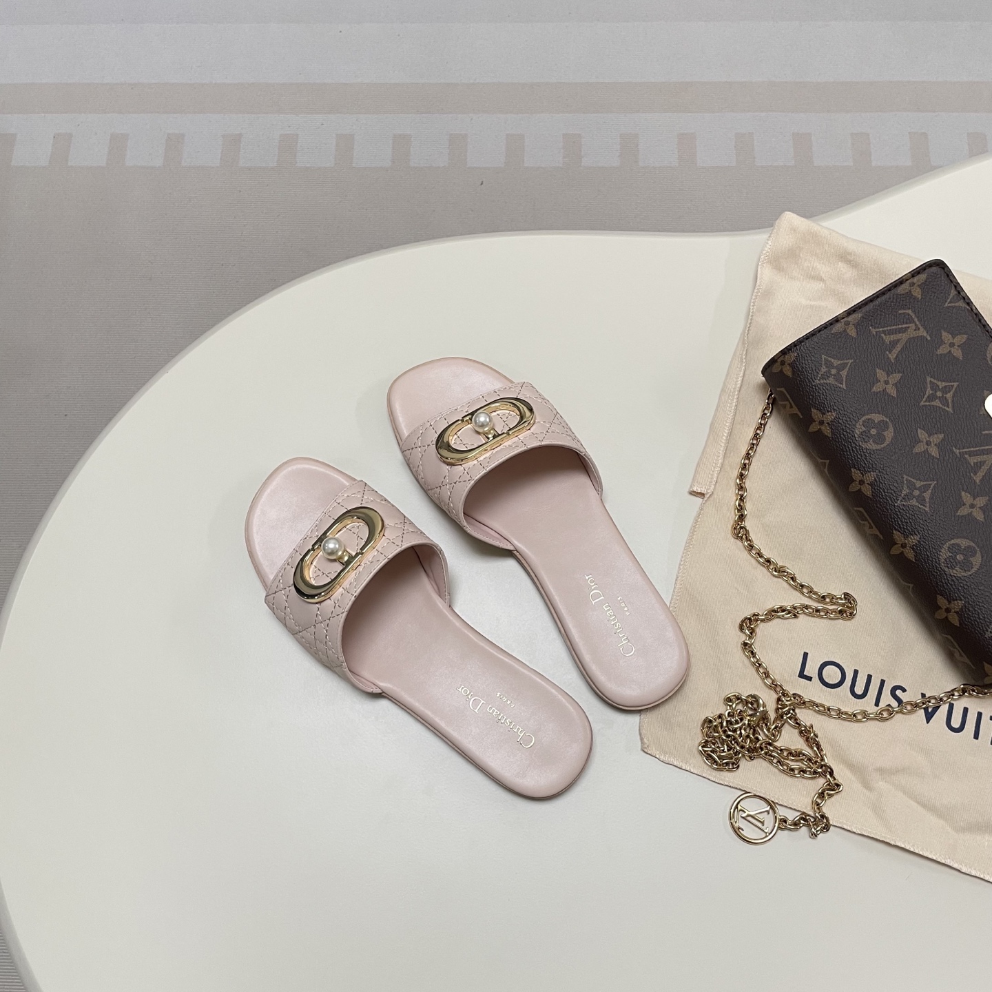 Pearl Embroidery Flat Sandals 35-42