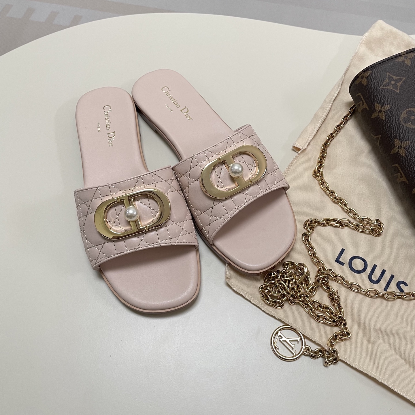 Pearl Embroidery Flat Sandals 35-42