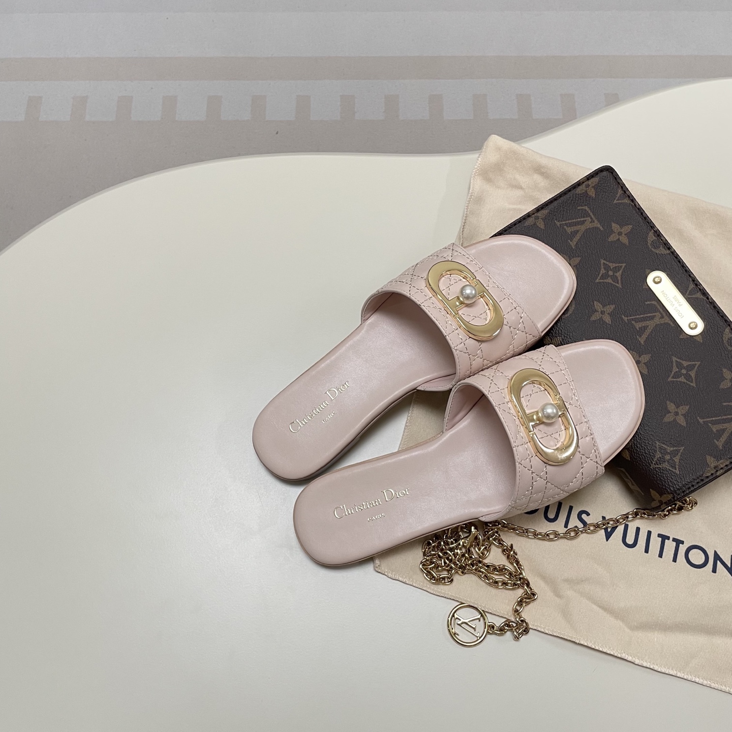 Pearl Embroidery Flat Sandals 35-42