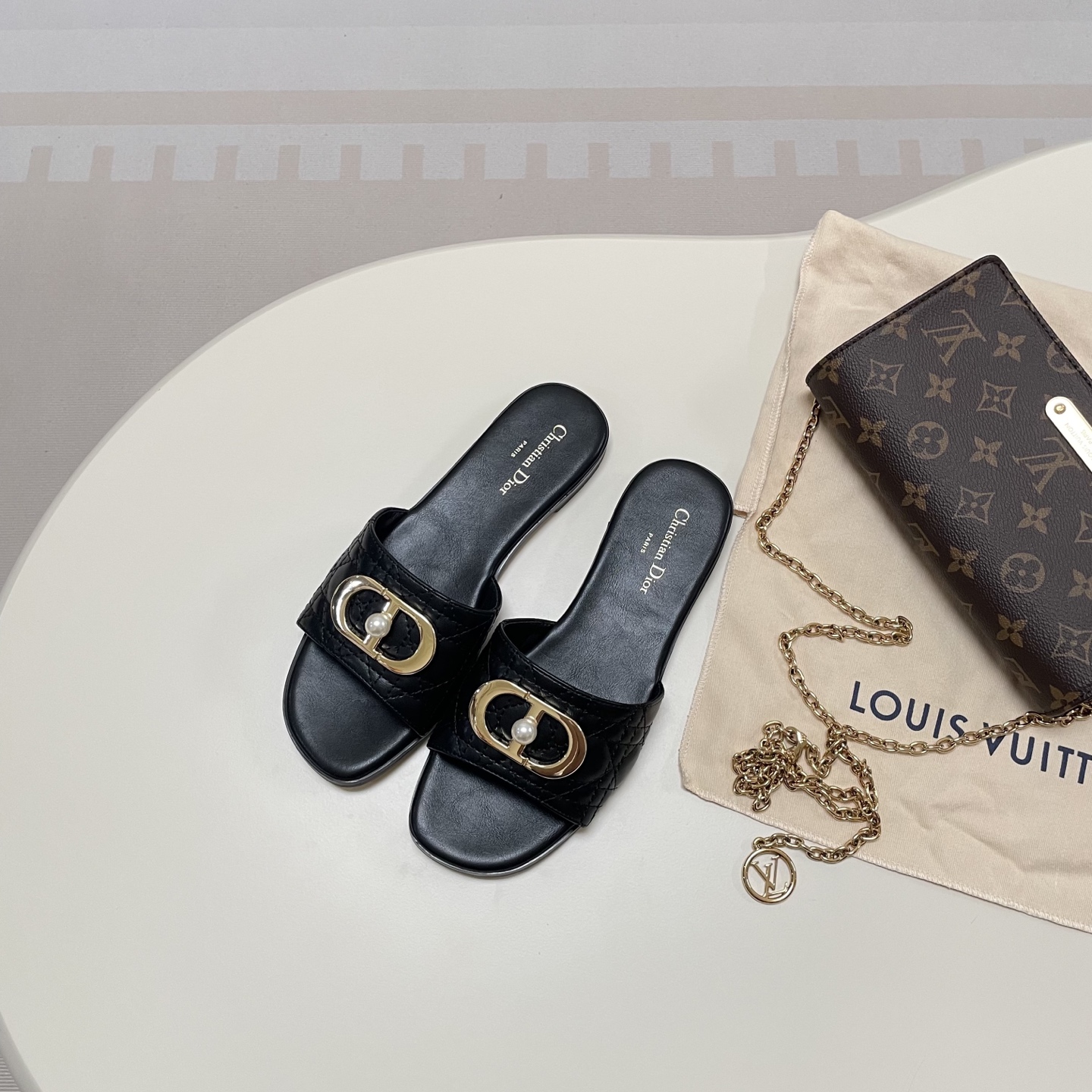 Pearl Embroidery Flat Sandals 35-42